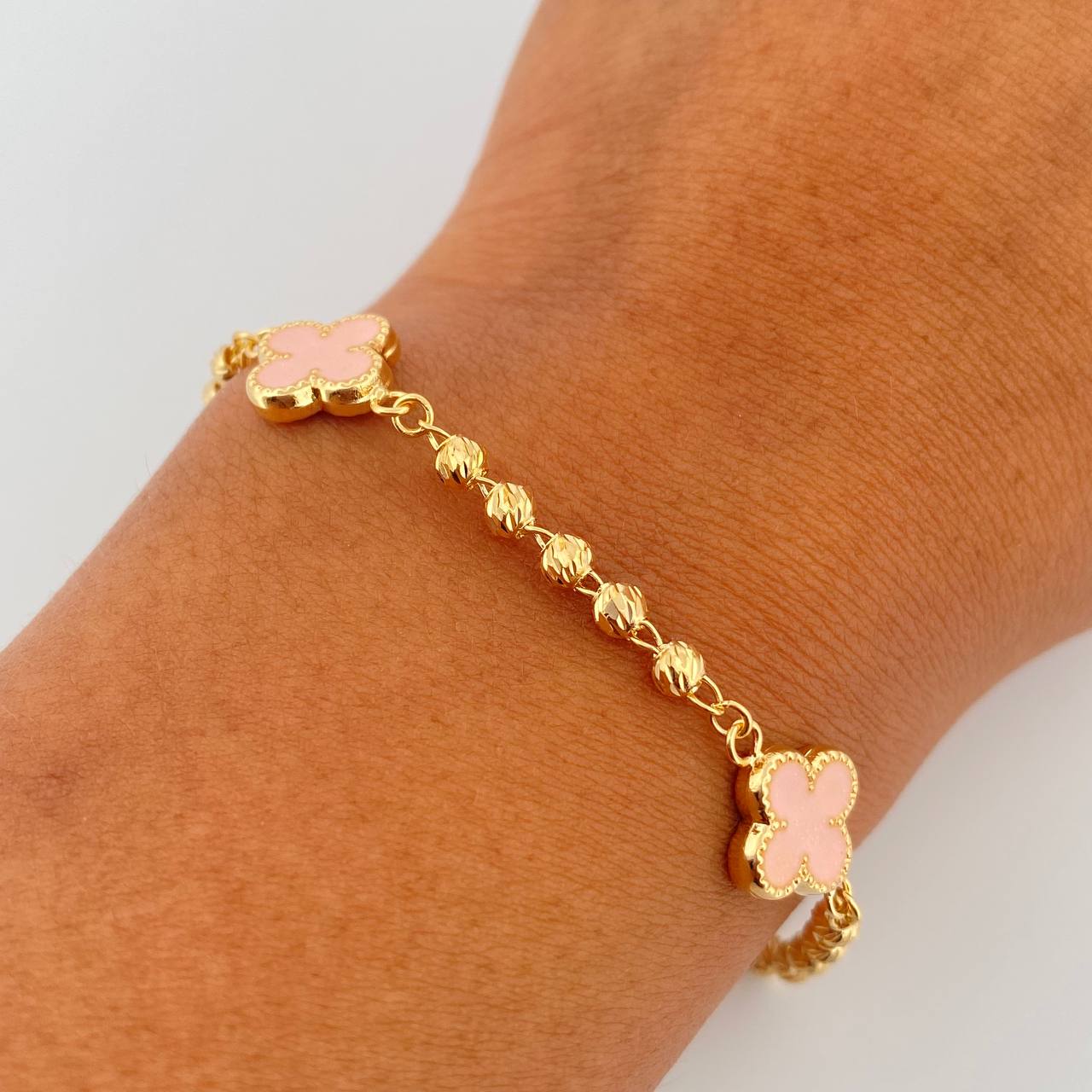 Pulso Trebol Militar 4.15gr / 18.5cm / 3mm Bolas Diamantadas Electroestatico Rosado Oro Amarillo 18K &