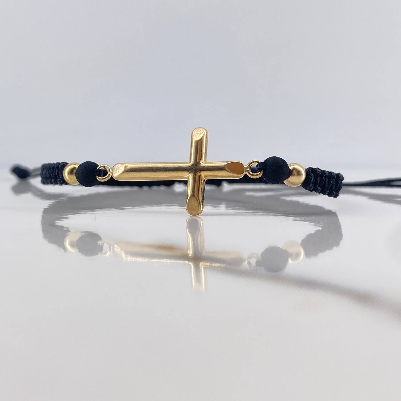 Pulsera Herraje Cruz Negra 1.25gr / 4mm Bolas Lisas Oro Amarillo 18K &
