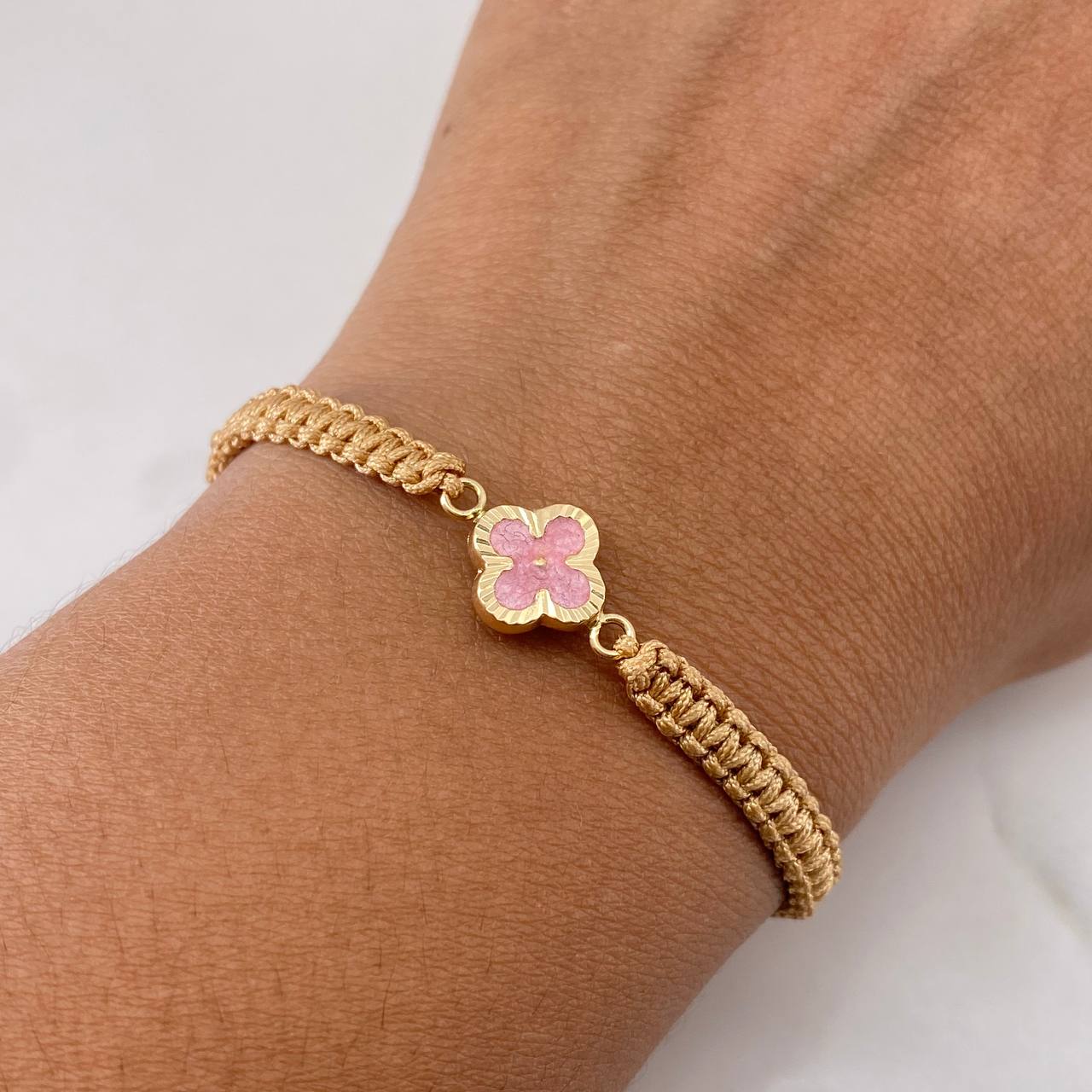 Pulsera Beige Herraje Trebol Diamantado 0.65gr / Oro Amarillo 18K &