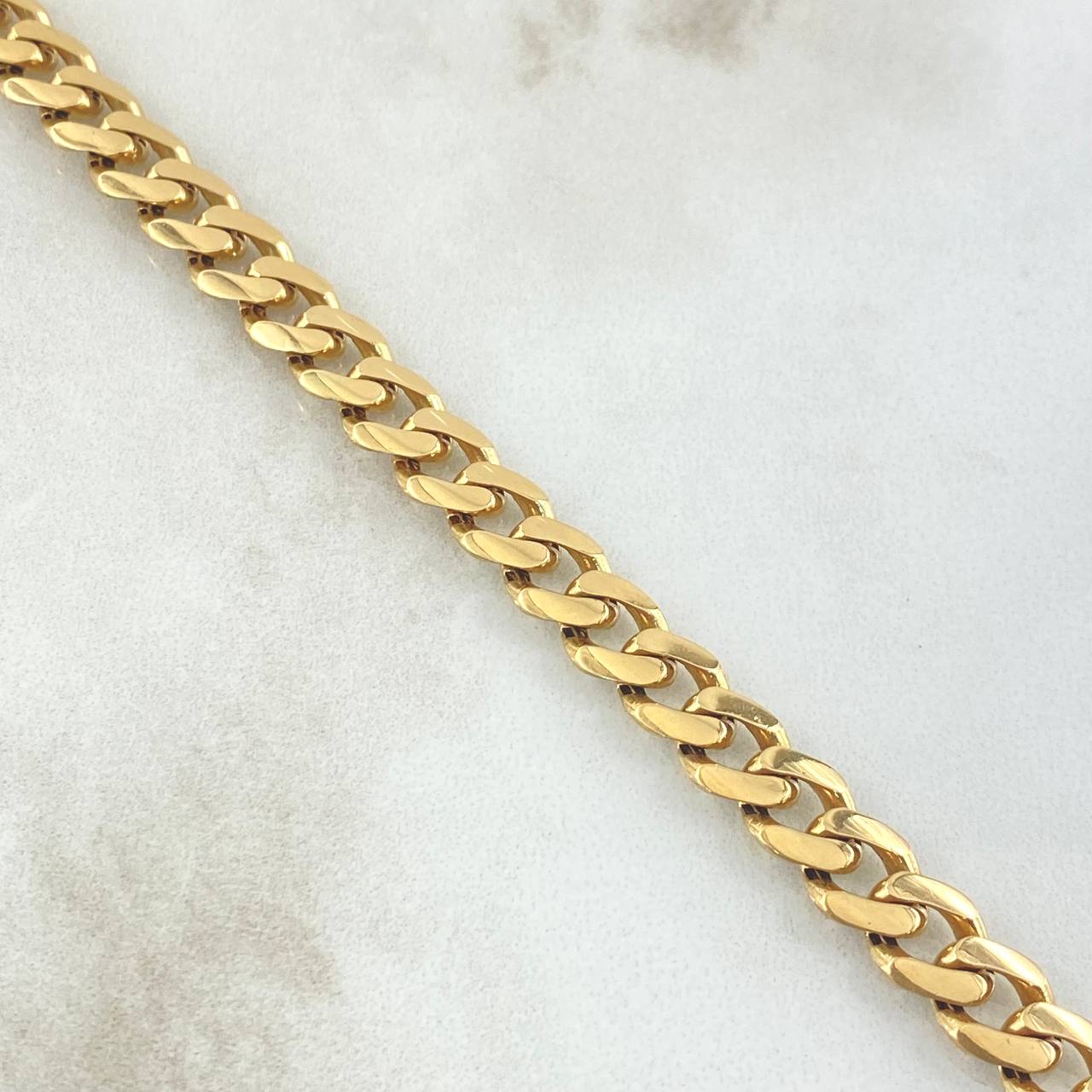 Pulso Cubano 13.95gr / 23cm / Nac.Esp. Oro 18K
