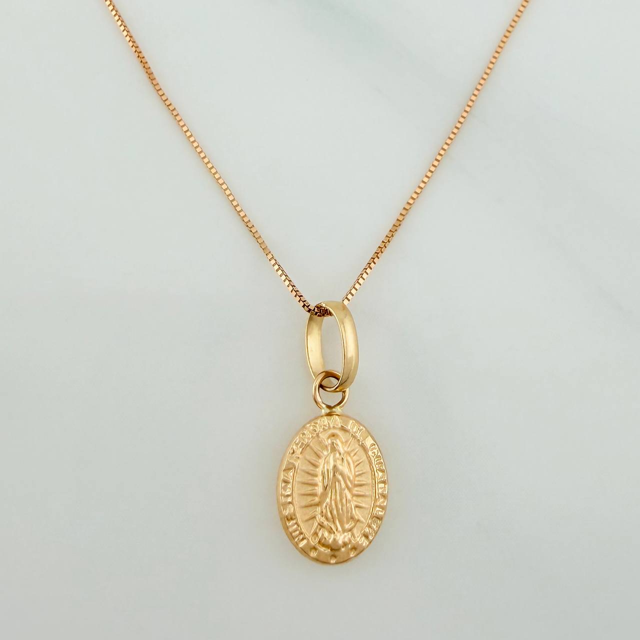 Set Cadena y Dije Veneciana+Virgen Guadalupe 1.3gr / 45cm / 0.3mm Oro Amarillo 18K (Oferta) $
