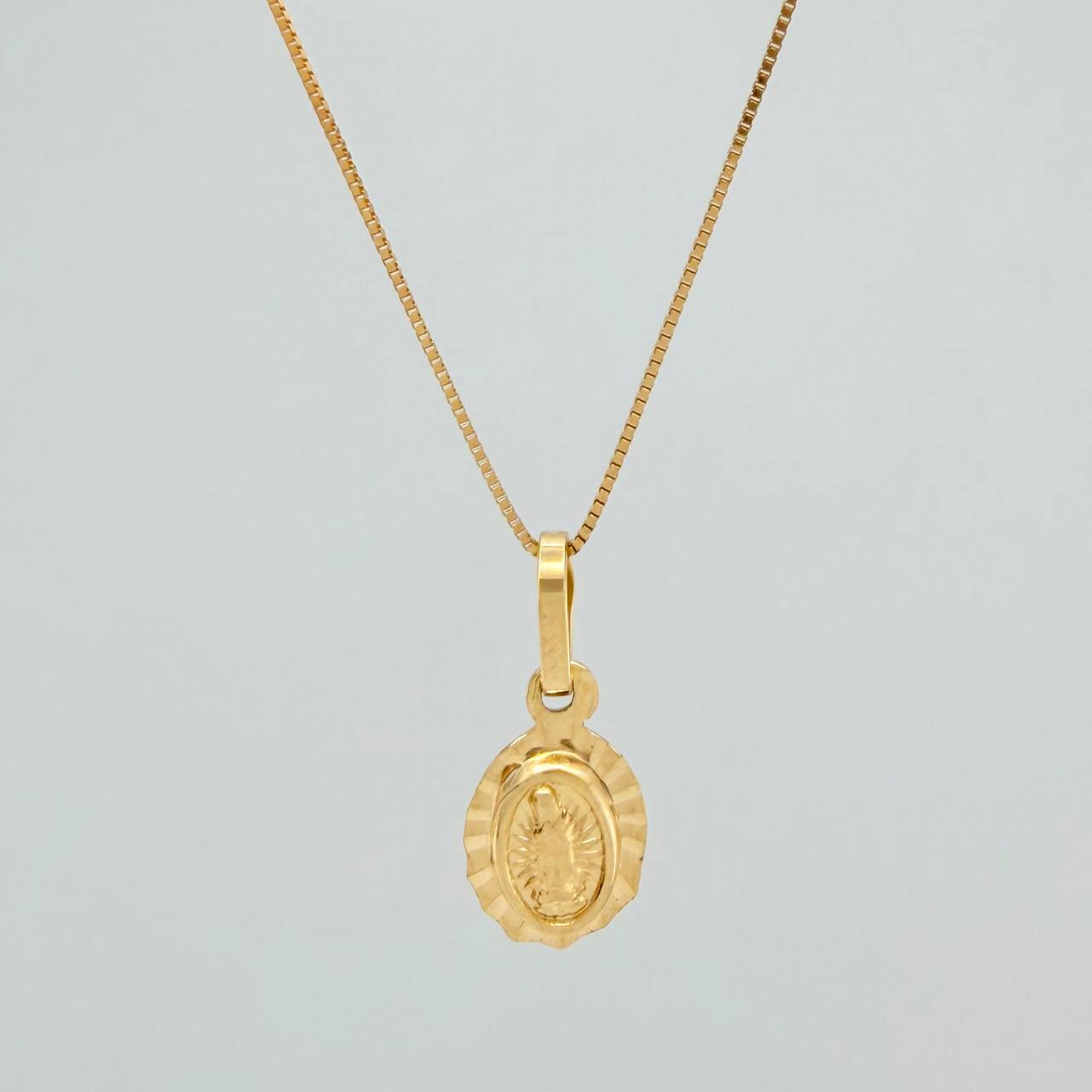 Set Cadena y Dije Veneciana+Virgen Guadalupe 1.5gr / 45cm / 0.3mm Oro Amarillo 18K (Oferta) $