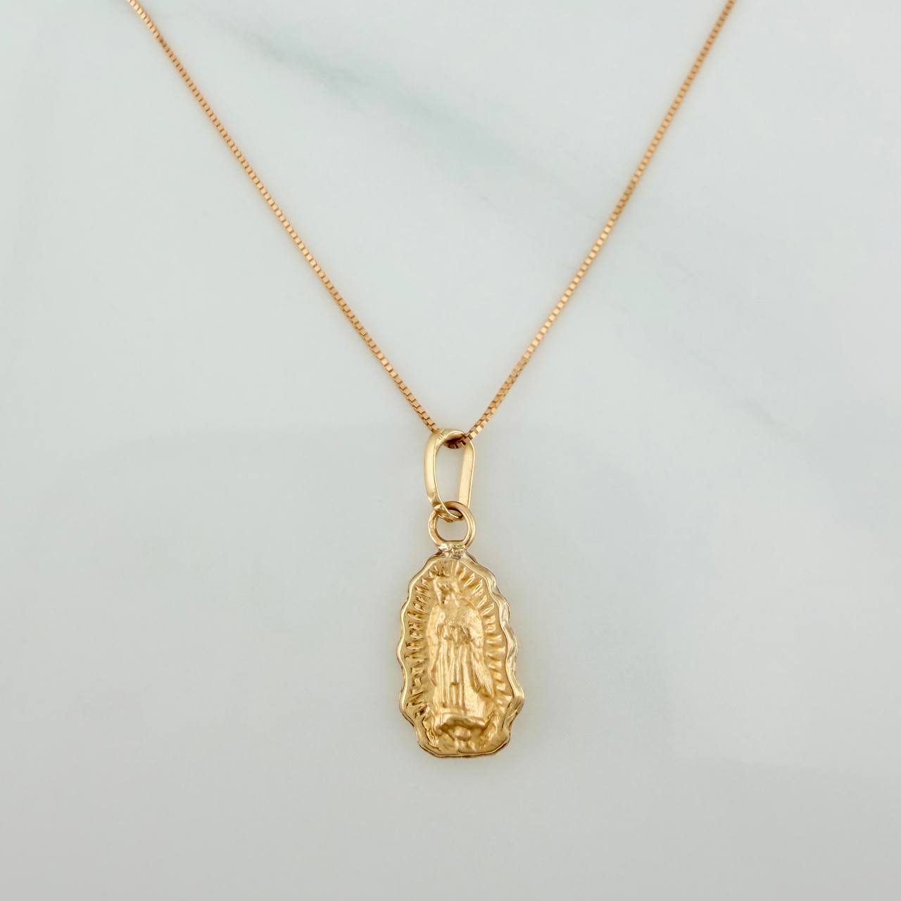 Set Cadena y Dije Veneciana+Virgen Guadalupe 1.3gr / 45cm / 0.36mm Oro Amarillo 18K (Oferta) $
