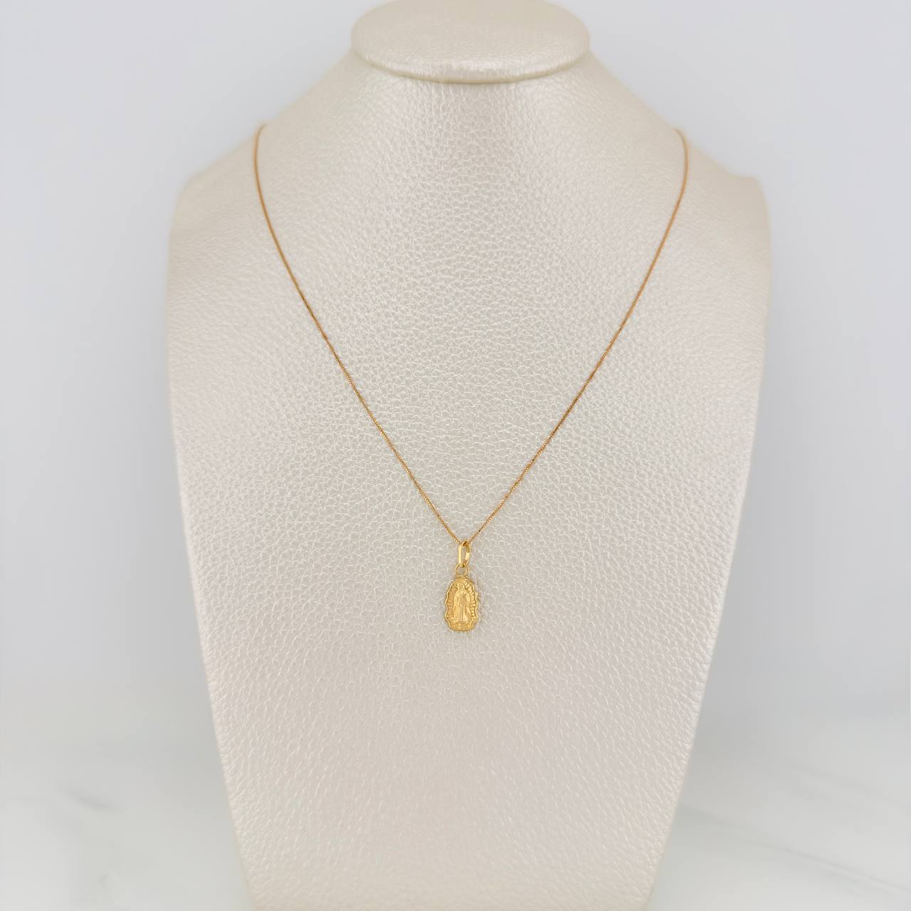 Set Cadena y Dije Veneciana+Virgen Guadalupe 1.3gr / 45cm / 0.36mm Oro Amarillo 18K (Oferta) $