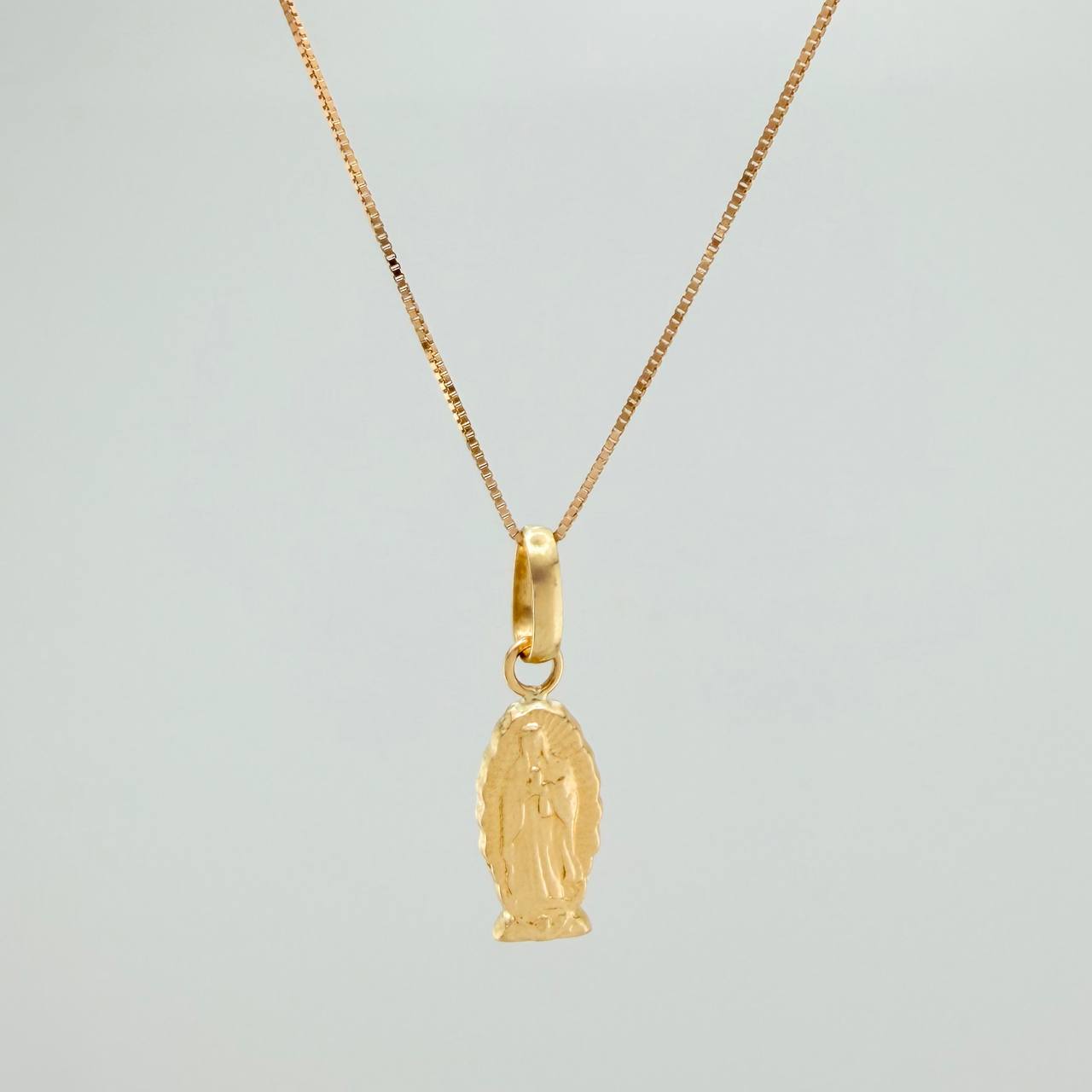 Set Cadena y Dije Veneciana+Virgen Guadalupe 1.3gr / 45cm / 0.4mm Oro Amarillo 18K (Oferta) $