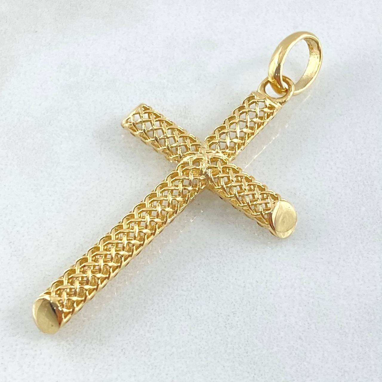 Dije Cruz Malla 3gr / 4.9cm / Oro 18K