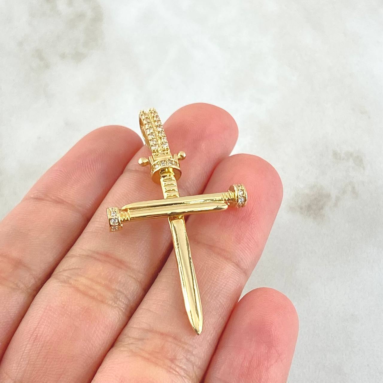 Dije Cruz Clavo 4.2gr / 4.7cm / Oro 18K