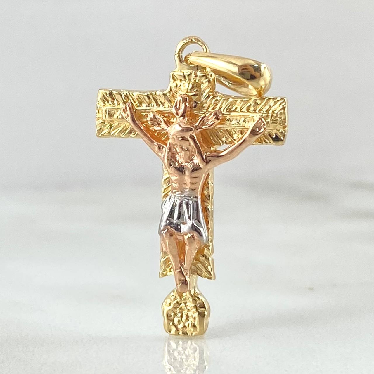 Dije Cruz Señor de Los Milagros 3.15gr / 3.5cm / Oro 18K