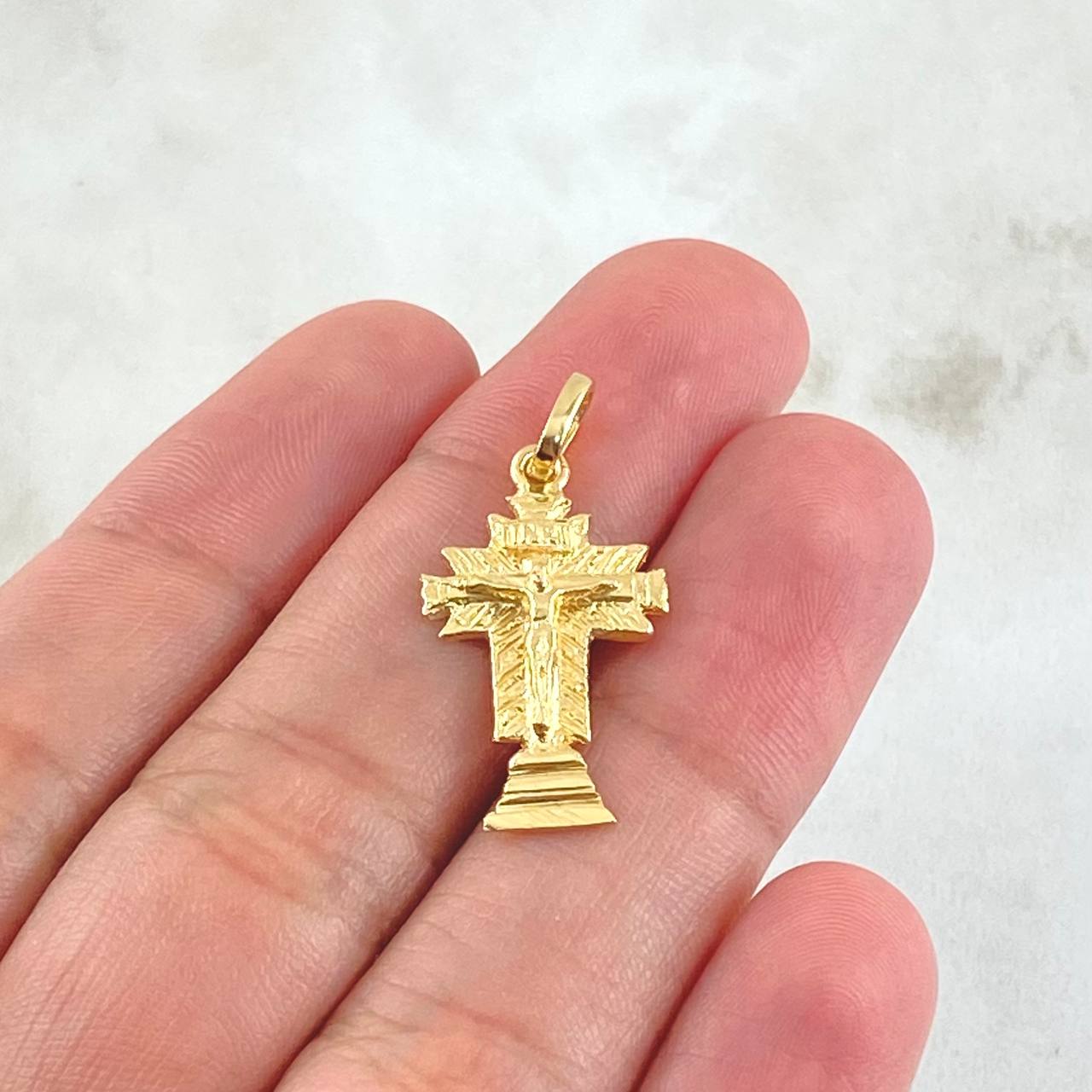 Dije Cruz Señor de Los Milagros 2.25gr / 2.7cm / Oro 18K
