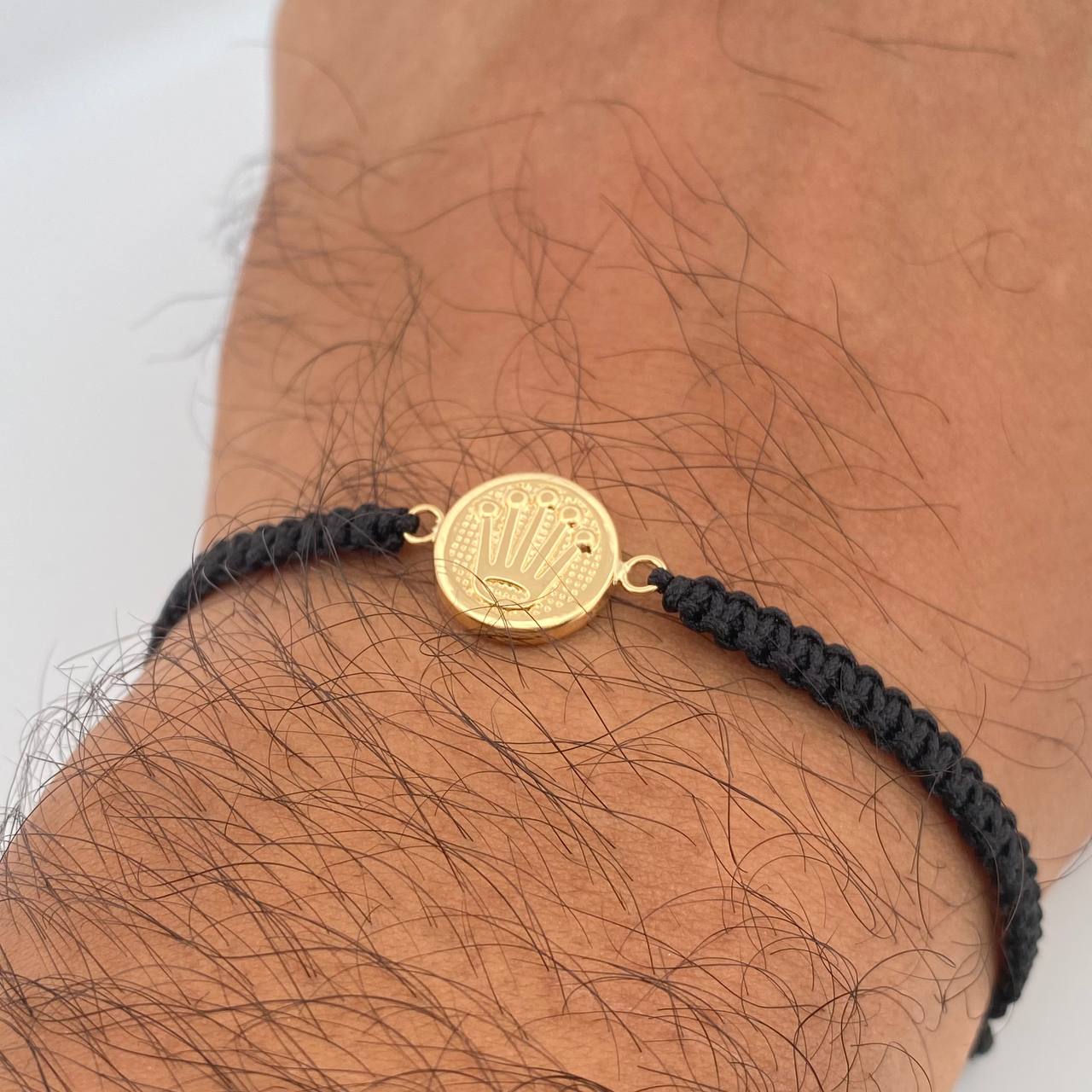 Pulsera Tejida Negra Corona Rx 0.8gr / Oro 18K $