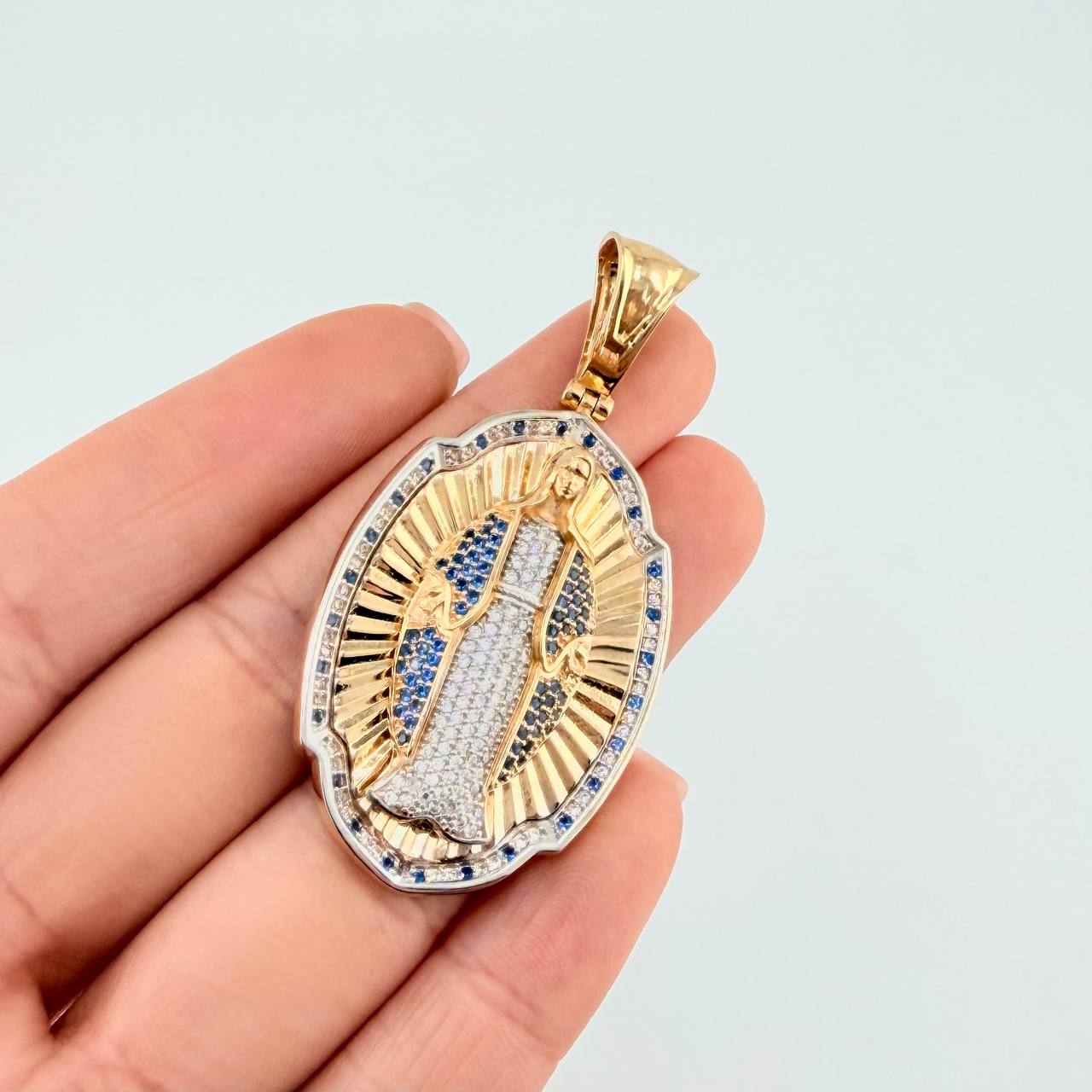 Dije Placa Ovalada Virgen Milagrosa 14.05 g / 5.5 cm Dos Oros Amarillo Blanco 18K