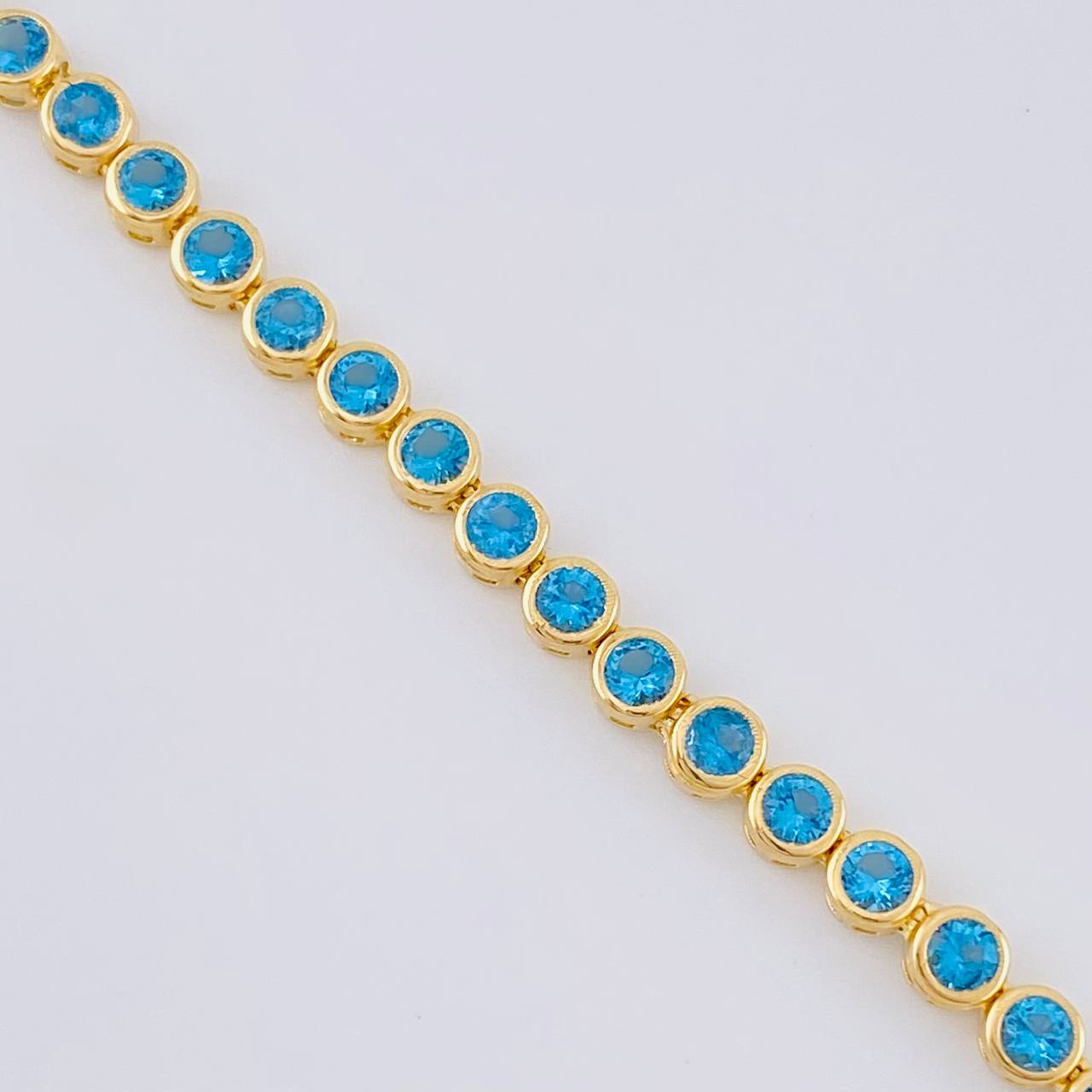 Pulso Tenis Esférerico 8.75 g / 18 cm / 4.2 mm Oro Amarillo 18K