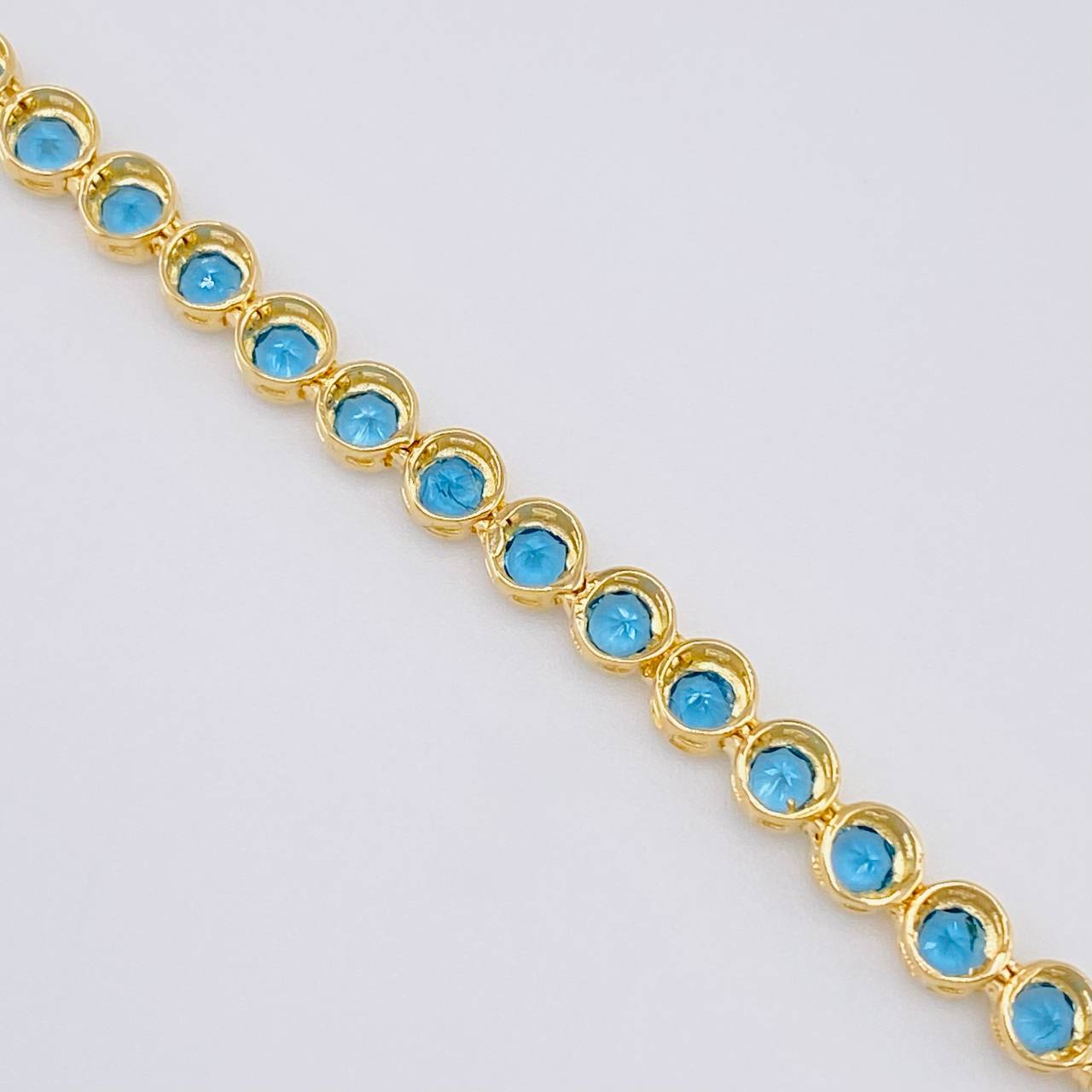Pulso Tenis Esférerico 8.75 g / 18 cm / 4.2 mm Oro Amarillo 18K