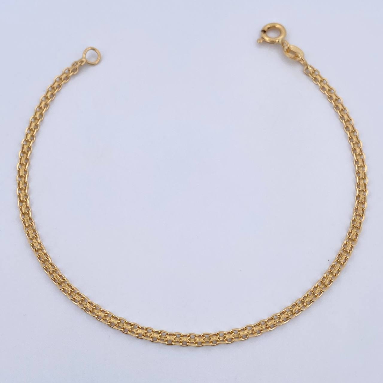 Pulso Chino 2.45gr / 19.3cm / 2.1mm Oro Amarillo +1 18K &