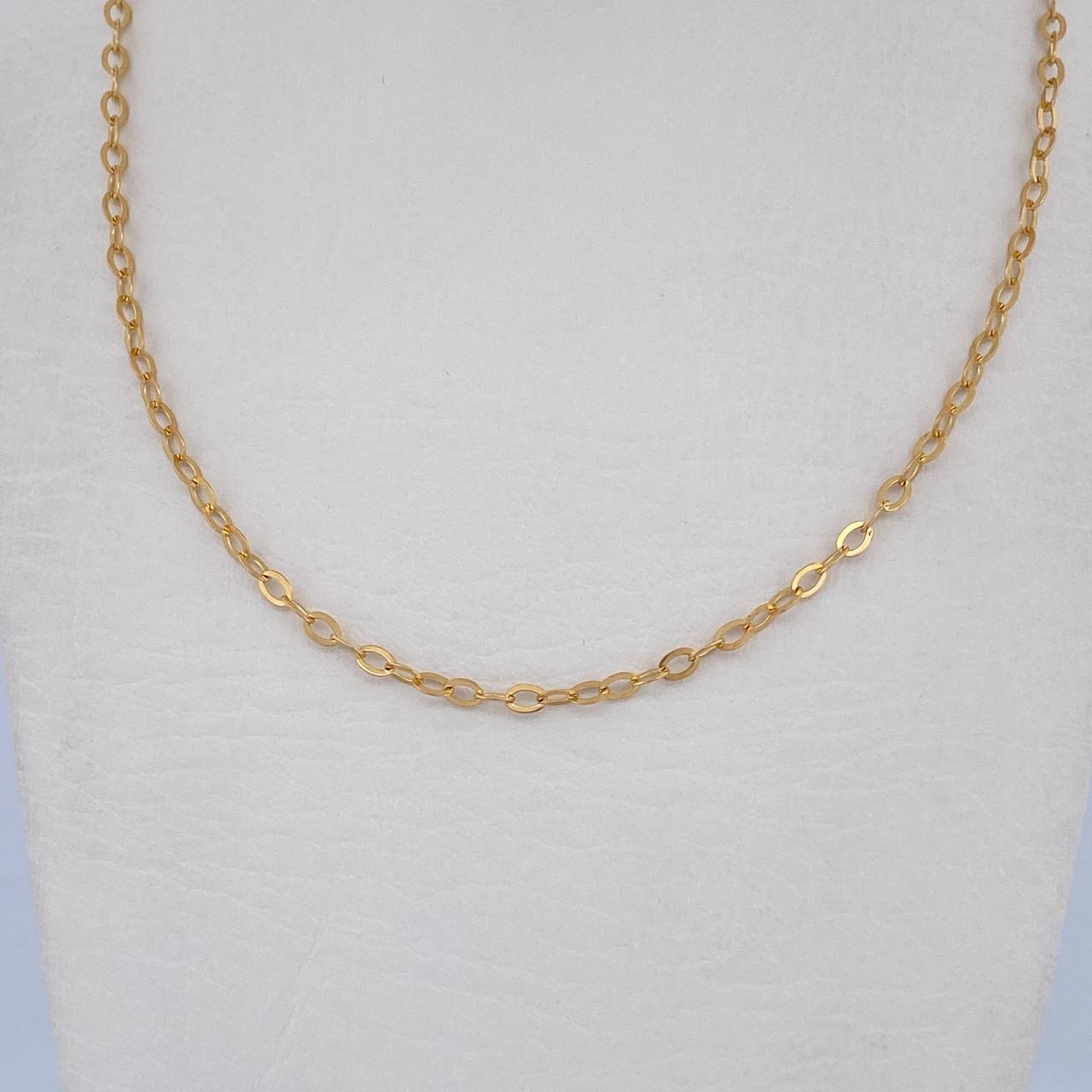 Cadena Aro Seguido 3.25gr / 45.1cm / 2.3mm Oro Amarillo +3 18K &