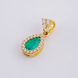 Dije Rocío de Luz Esmeralda 0.69pts Diamante 0.31pts 1.7g / 1.8cm Oro Amarillo 18K