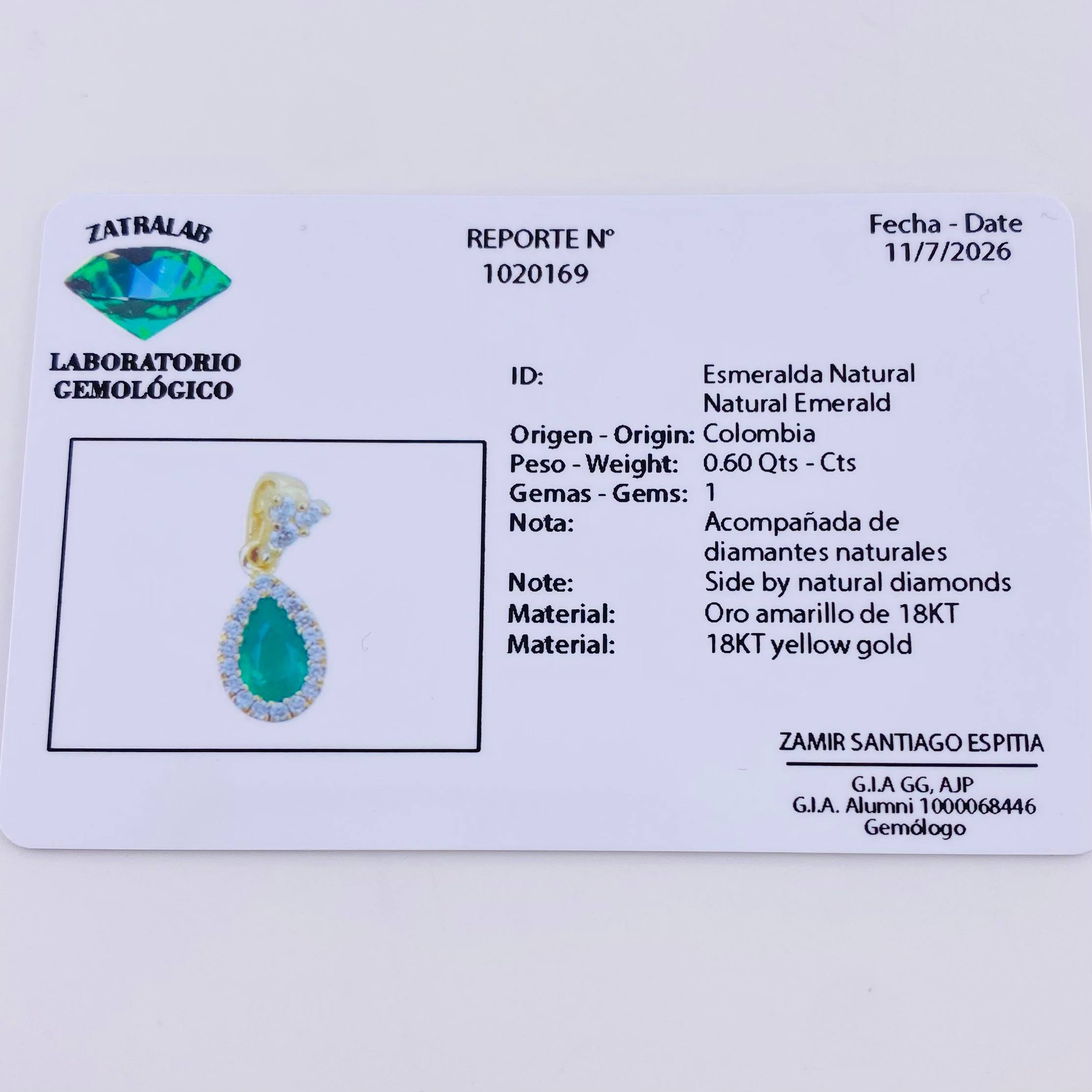 Dije Rocío de Luz Esmeralda 0.69pts Diamante 0.31pts 1.7g / 1.8cm Oro Amarillo 18K