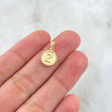 Dije Letra Z Mate 0.6gr / 1.5cm / Circulo Cargador Bordeado Oro Amarillo 18K