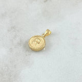 Dije Letra R Mate 0.55gr / 1.5cm / Circulo Cargador Bordeado Oro Amarillo 18K