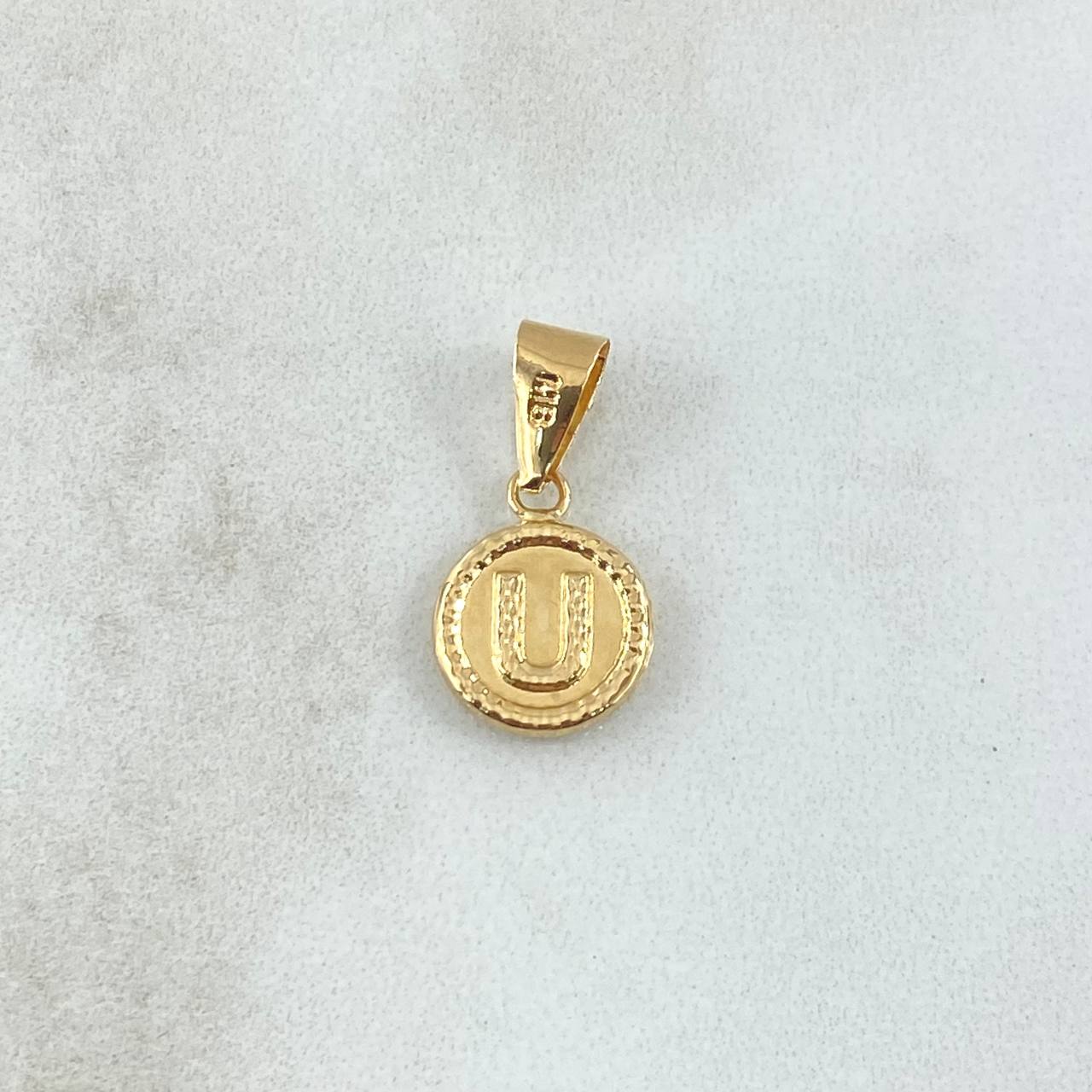 Dije Letra U 0.55gr / 2cm / Circulo Bordeado Oro Amarillo 18K