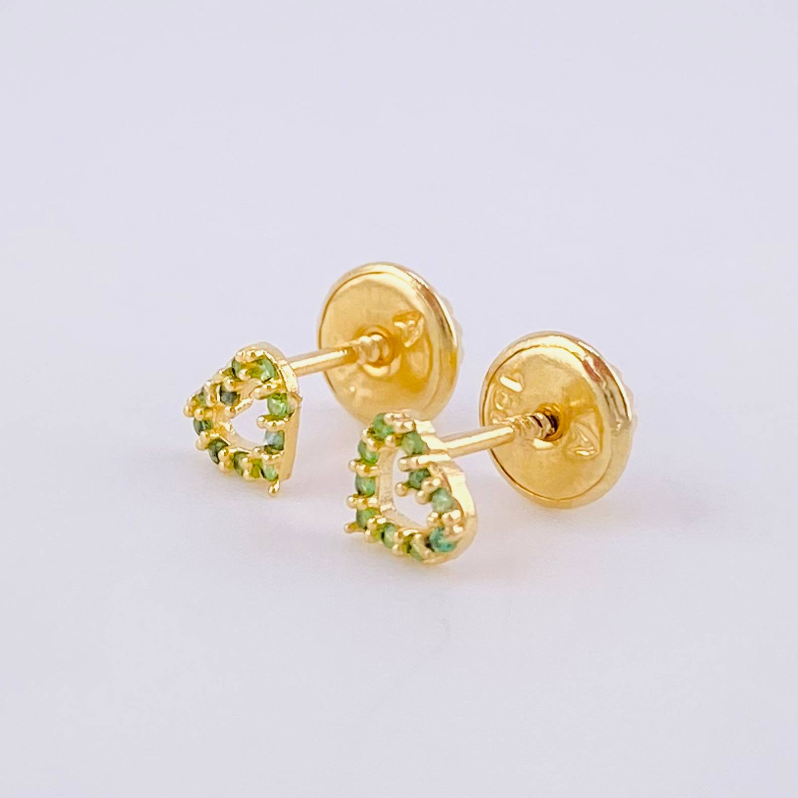 Topos Corazón Silueta 0.55g / 4.55mm Oro Amarillo 18K