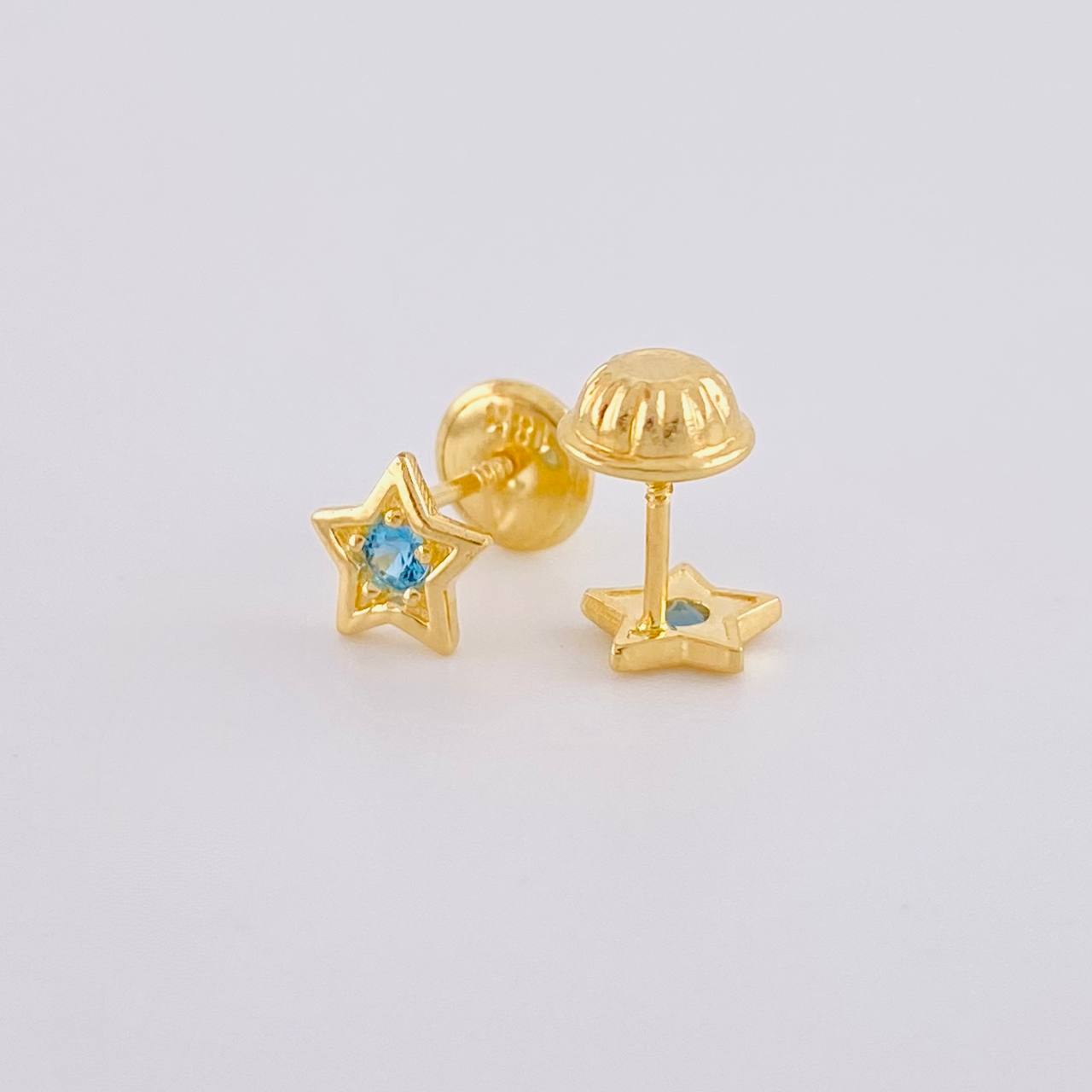Topos Estrella Tupida 0.7g / 5.8mm Oro Amarillo 18K