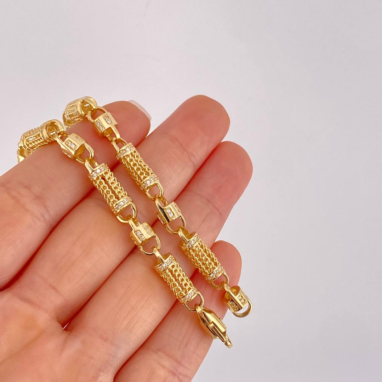 Pulso Rustica Maya Cilindrica 18.4g / 20.4cm / 5.5mm Oro Amarillo 18K