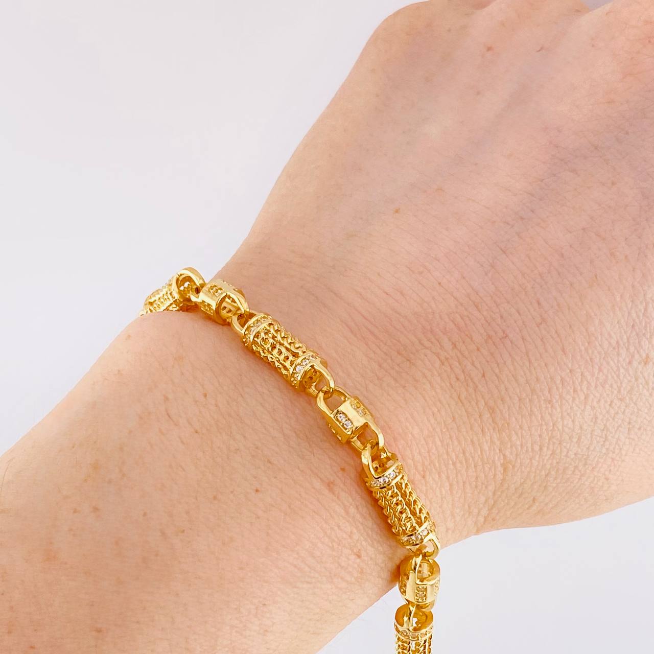 Pulso Rustica Maya Cilindrica 18.4g / 20.4cm / 5.5mm Oro Amarillo 18K