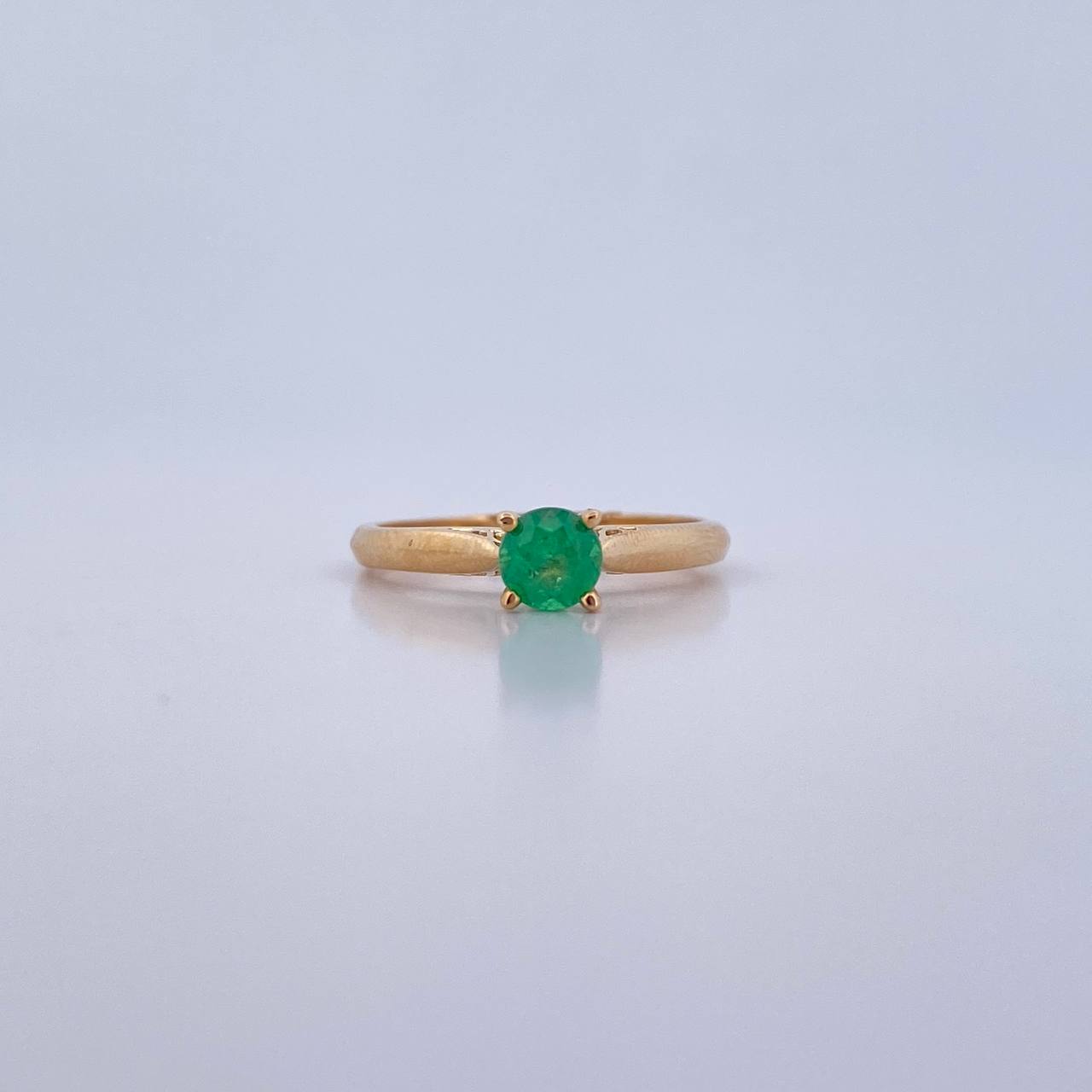 Anillo Solitario 2.3gr / T6 3/4 / Esmeraldas 45 Pts Diamantes 3 Pts Dos Oros Amarillo Blanco 18K (Joya) &