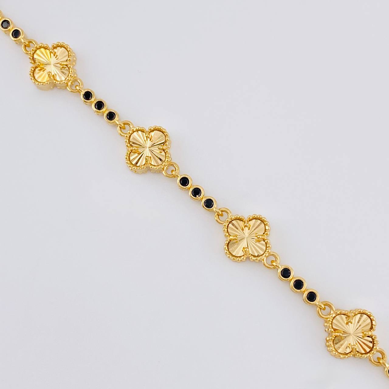 Pulso Burbujas De Trebol Diamantada 10.25 g / 18.5 cm / 9.2 mm Oro Amarillo 18K