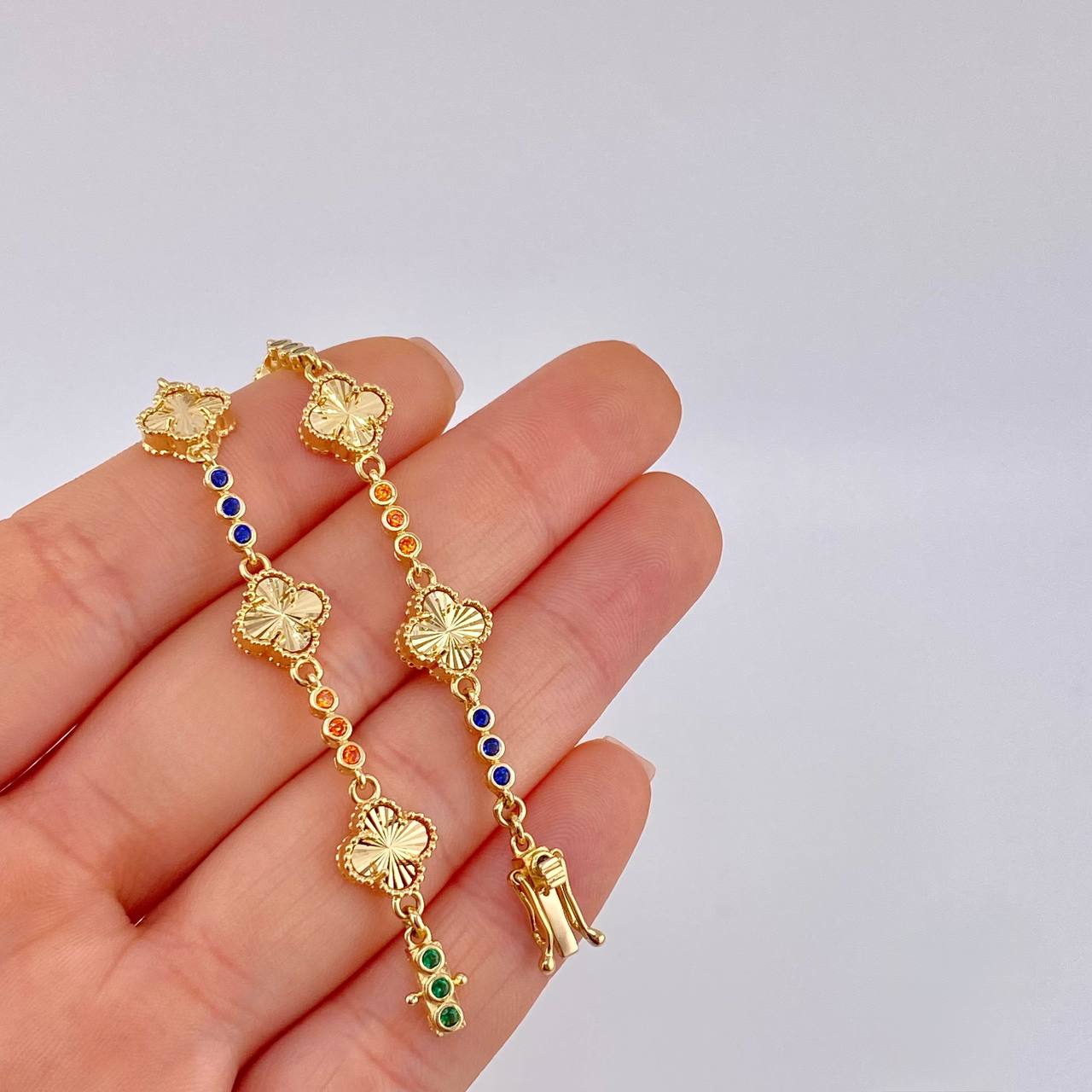 Pulso Burbujas De Trebol 10.5 g / 19 cm / 9.1 mm Oro Amarillo 18K