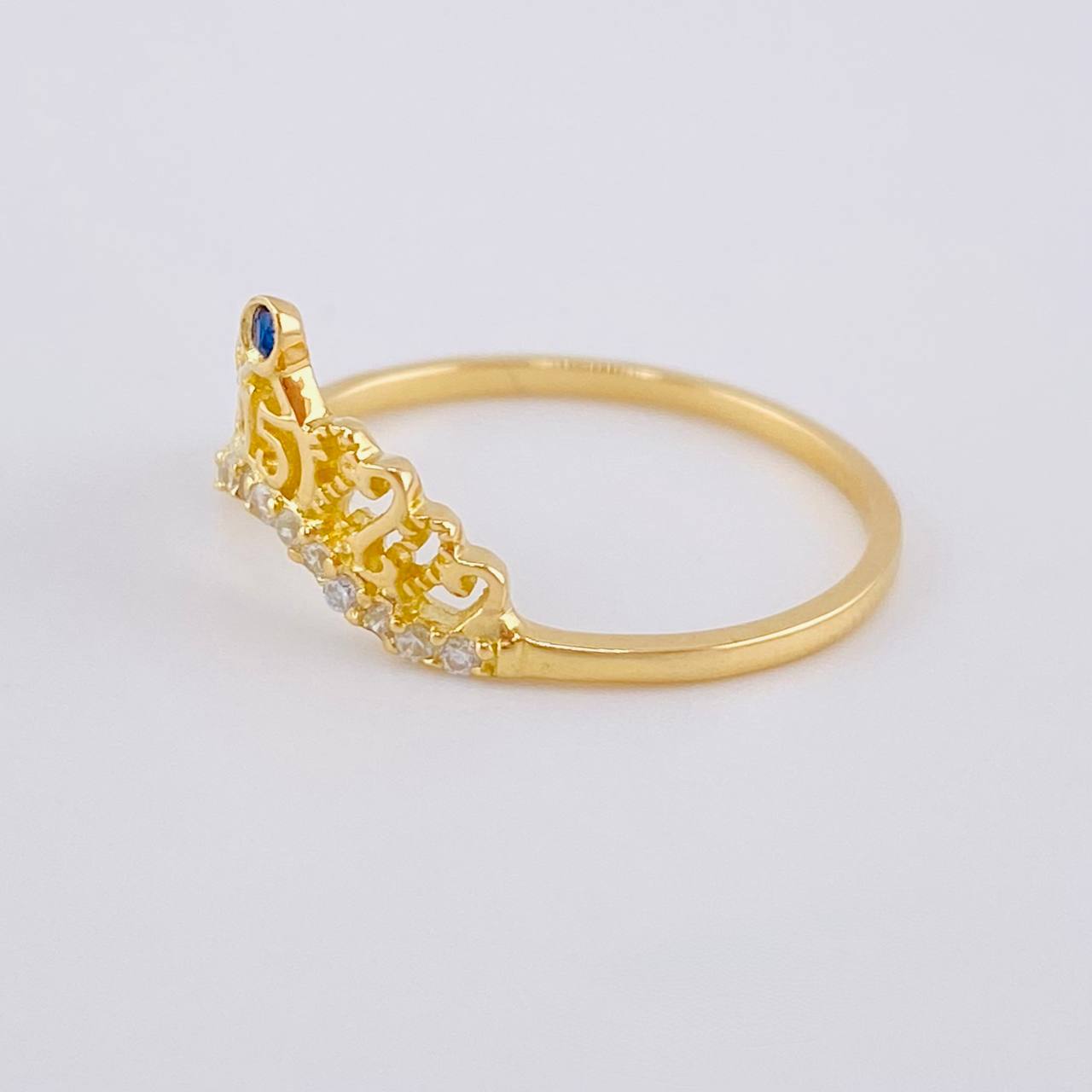 Anillo 15'S Corona 1.75 g / T7 1/2 Oro Amarillo 18K