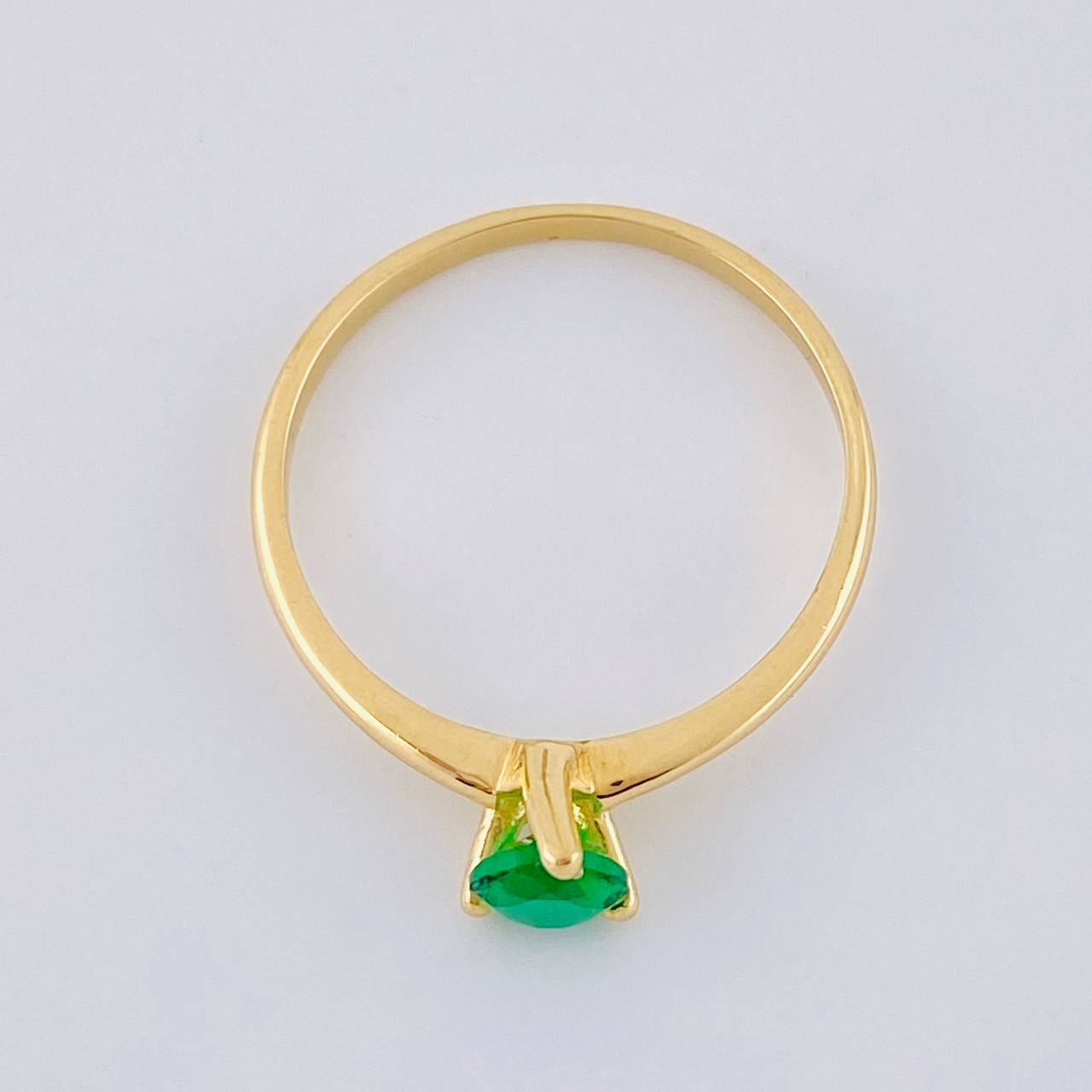 Anillo Dorotea 1.9 g / T8 Oro Amarillo 18K