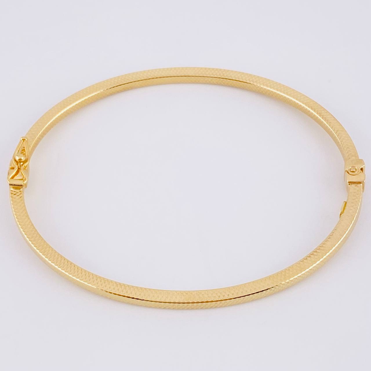 Pulso Aro Satinado 4.15 g / 18 cm / 3 mm Oro Amarillo 18K