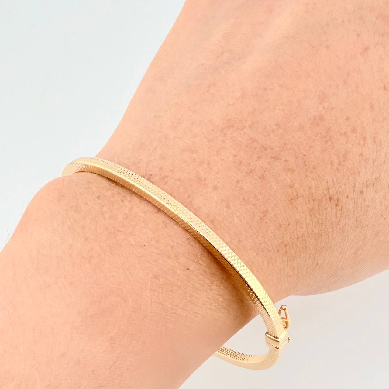 Pulso Aro Satinado 4.25 g / 18 cm / 3 mm Oro Amarillo 18K