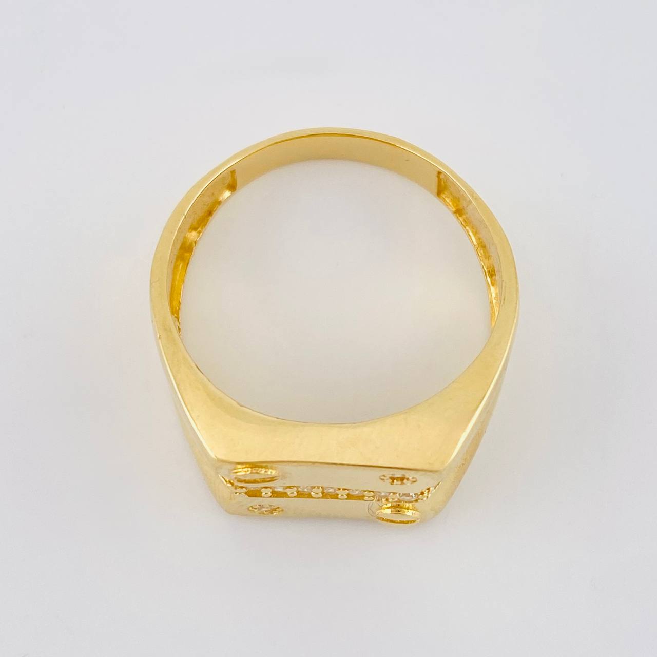 Anillo Sello Linea Infinita Tornillos 7.4 g / T11 Oro Amarillo 18K