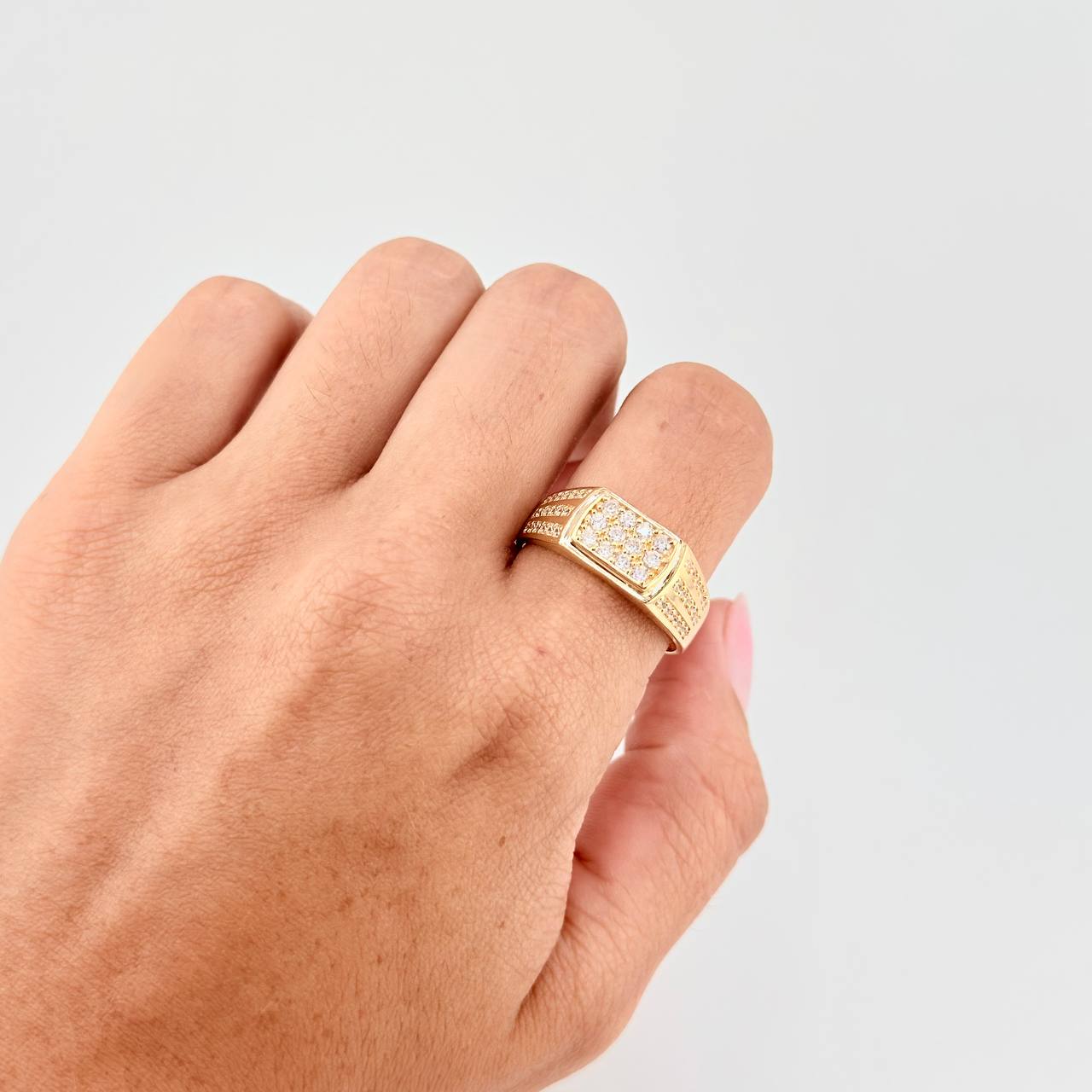 Anillo Sello Lineas Rectas 5.05 g / T10 3/4 Oro Amarillo 18K