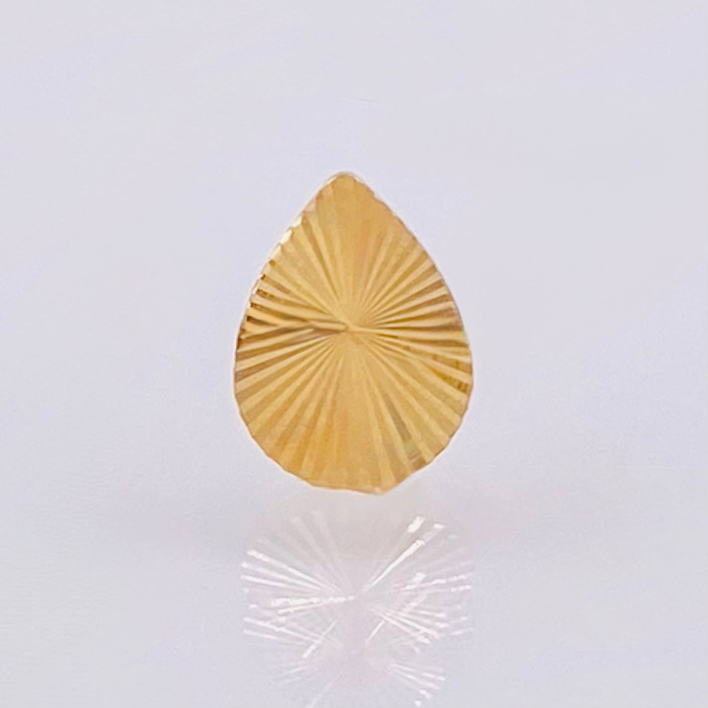 Piercing Gota Diamantada Desbordeada 0.45gr / 7.95mm Oro Amarillo 18K