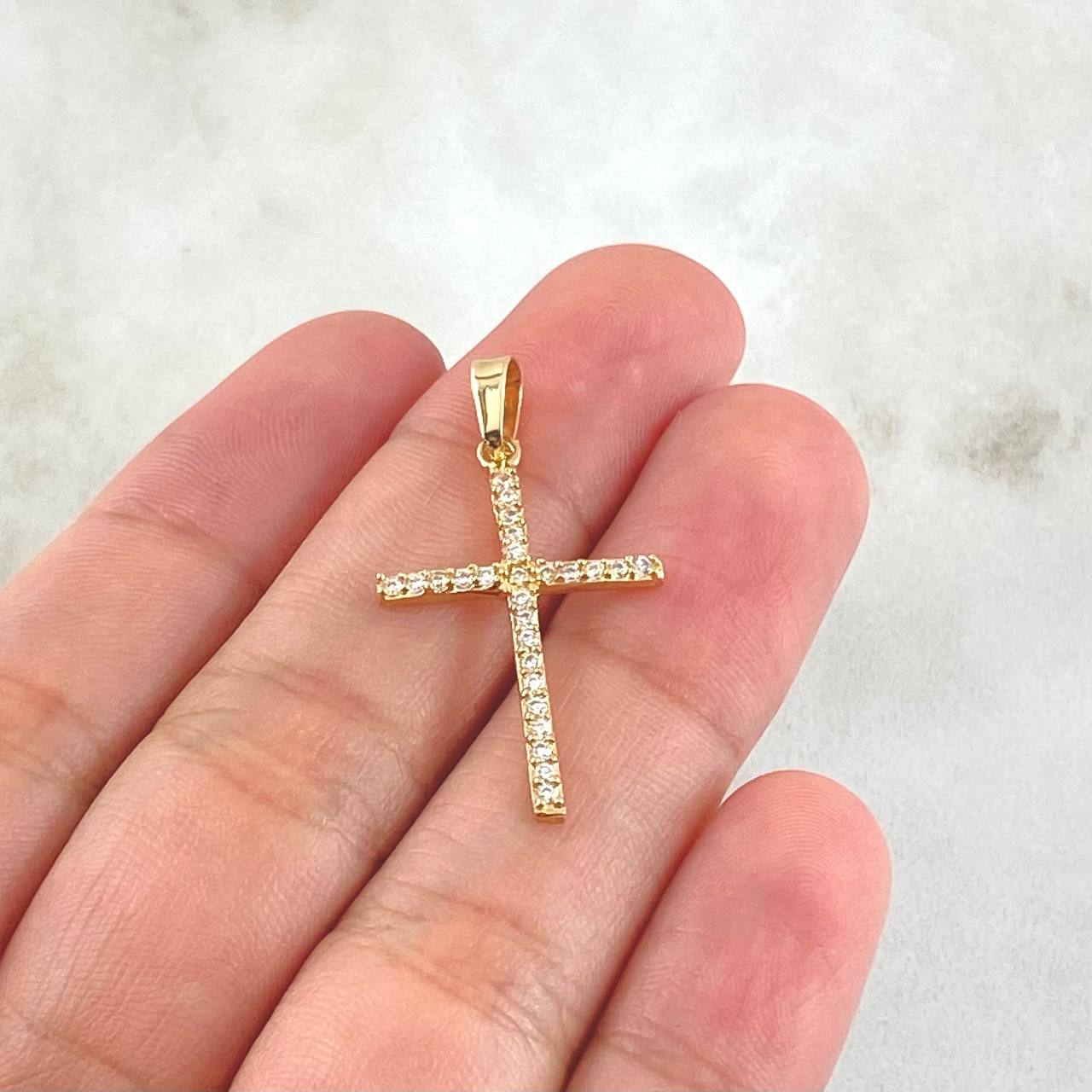 Dije Cruz 1.2gr / 3.3cm / Oro 18K ©