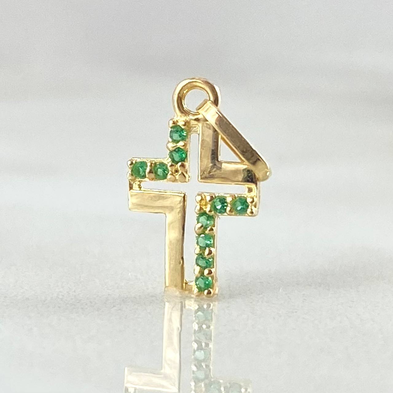 Dije Cruz 0.35gr / 1.5cm / Oro 18K ©