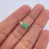 Dije Rectangulo 0.6gr / 1cm / Esmeralda 64 Pts Oro Amarillo 18K (Joya) &