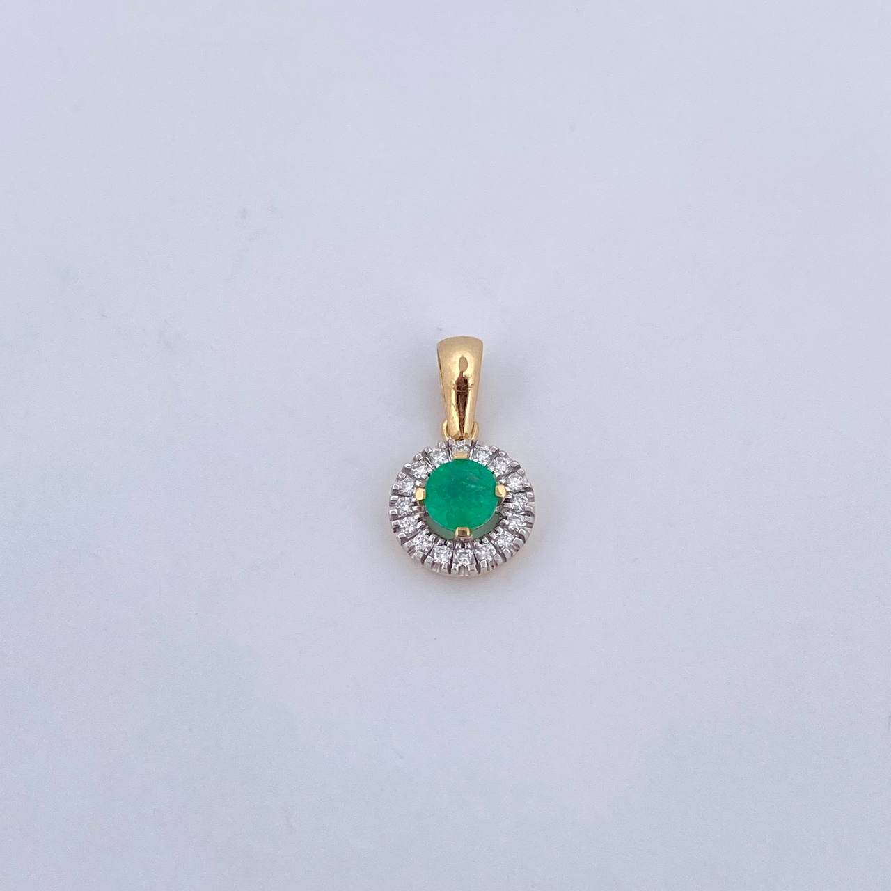 Dije Halo 1.15gr / 1.6cm / Esmeralda 29 Pts Diamantes 13 Pts Dos Oros Amarillo Blanco 18K (Joya) &