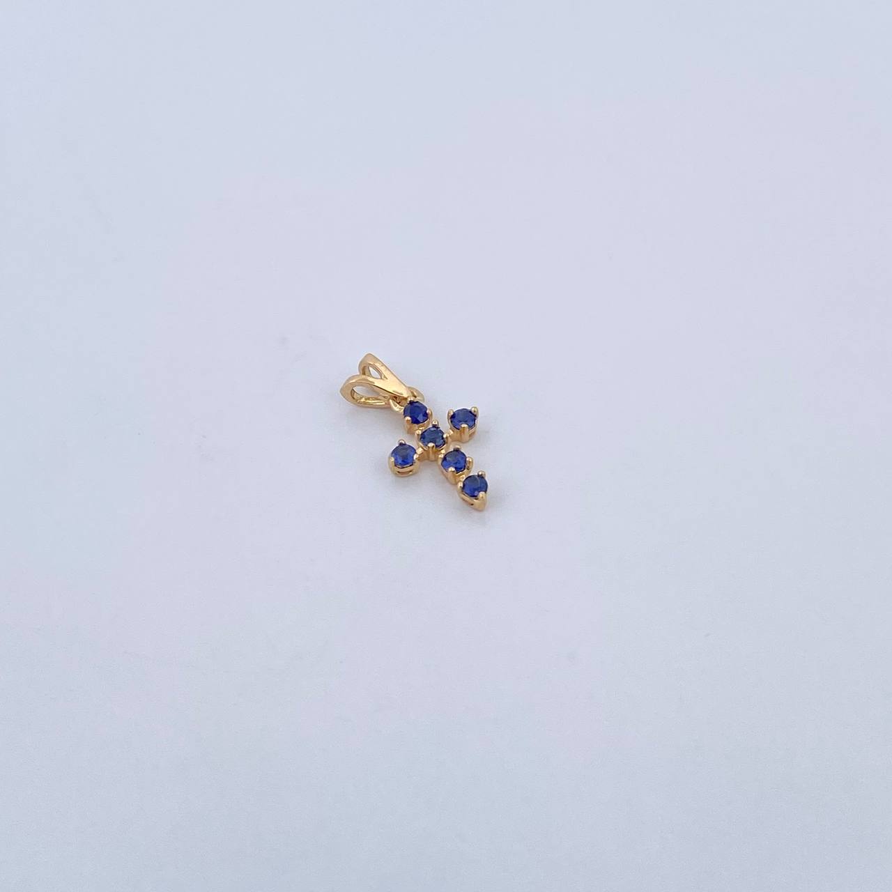 Dije Cruz 0.35gr / 1.3cm / Zafiros 18 Pts Oro Amarillo 18K (Joya) &