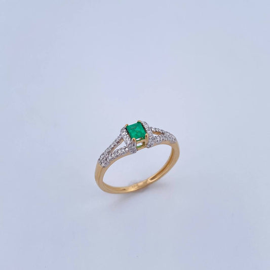 Anillo Puente 2.6gr / T6 3/4 / Esmeraldas 17 Pts Diamantes 15 Pts Oro Amarillo 18K (Joya) &