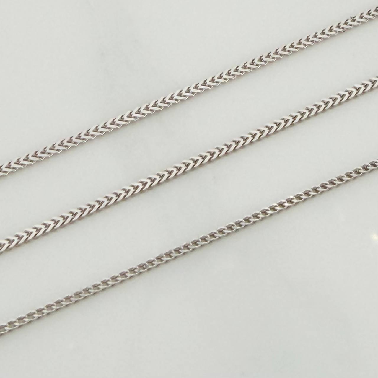 Cadena Franco 1.95gr / 45.3cm / 0.7mm Oro Blanco +3 18K &