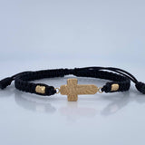 Pulsera Tejida Negra Cruz Cristo 1.1gr / Oro 18K $