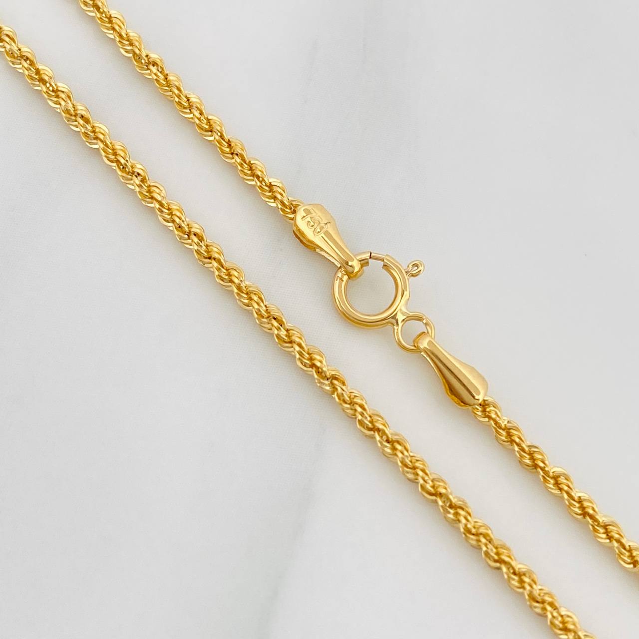 Cadena Lazo 2.65g / 50cm / 1.9mm Oro Amarillo 18K