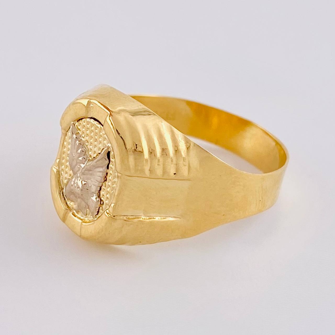 Anillo Aguila Marco Ovalado 3.7 g / T9 3/4 Dos Oros Amarillo Blanco 18K