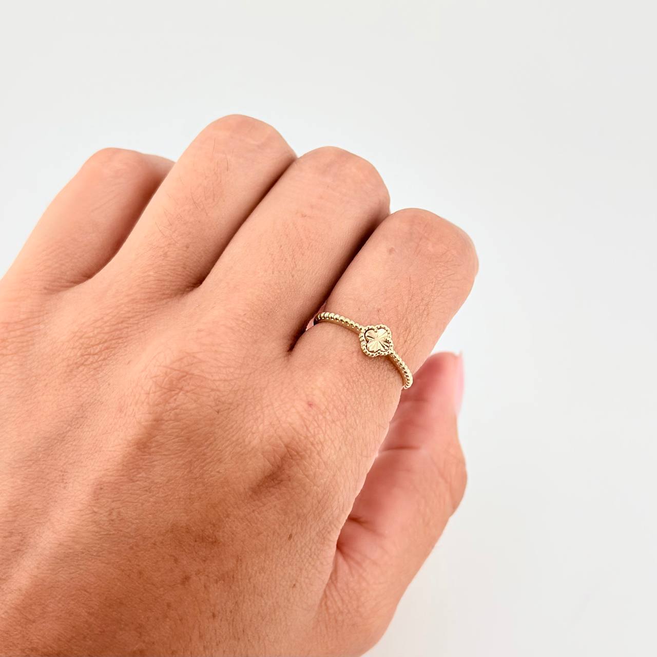 Anillo Trebol Burbujas 1.5 g / T6 1/4 Oro Amarillo 18K