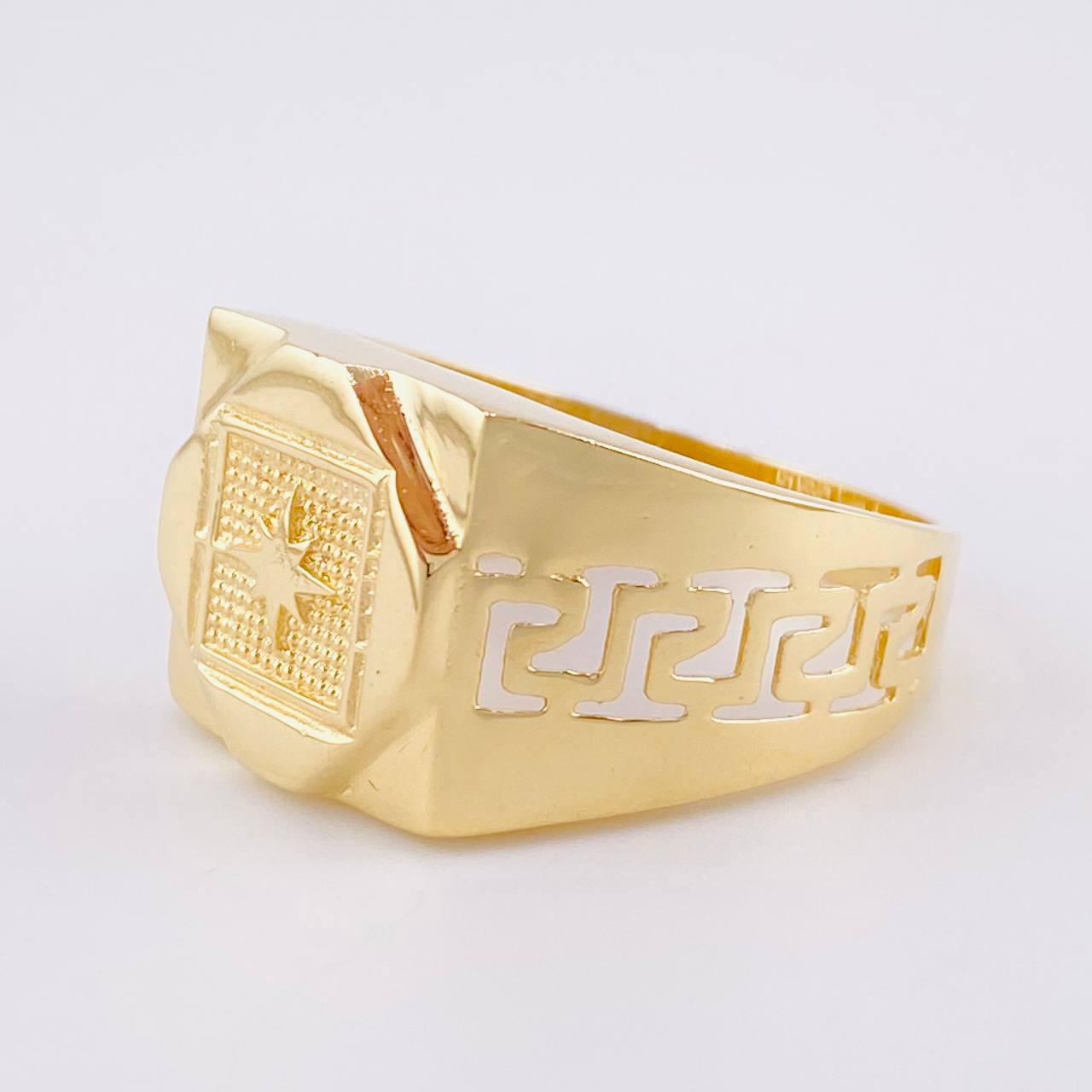 Anillo Tribal Estrellado 6.75 g / T11 Oro Amarillo 18K